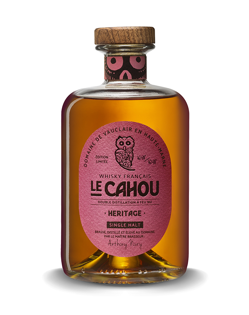 https://brasserie-distillerie-de-vauclair.fr/wp-content/uploads/2025/05/LE-CAHOU-heritage-packshot.png